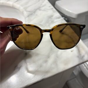 Ray-Ban Tortoise Shell Sunglasses